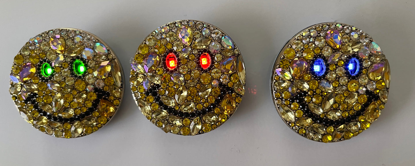Smiling Pin with LED Eyes (DEF CON)
