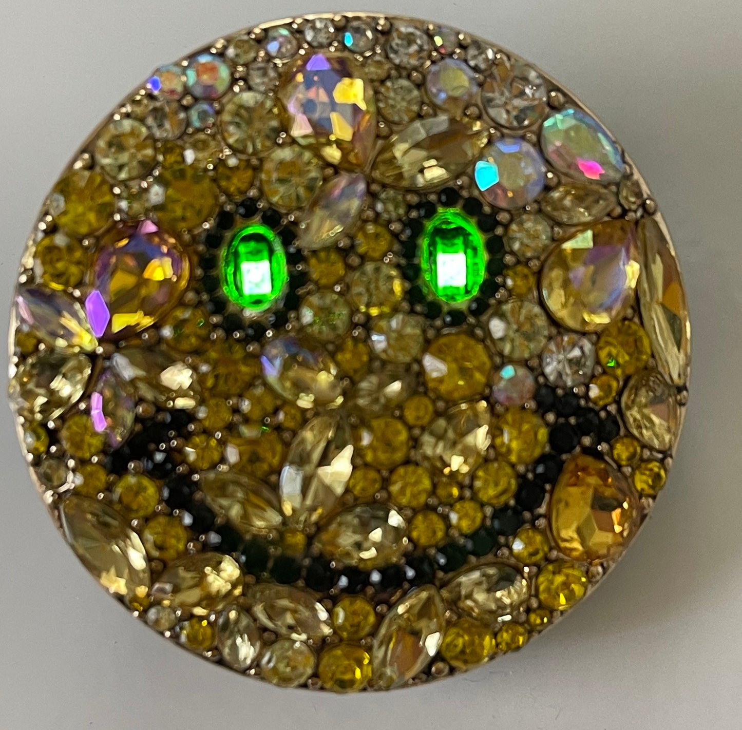 Smiling Pin with LED Eyes (DEF CON)