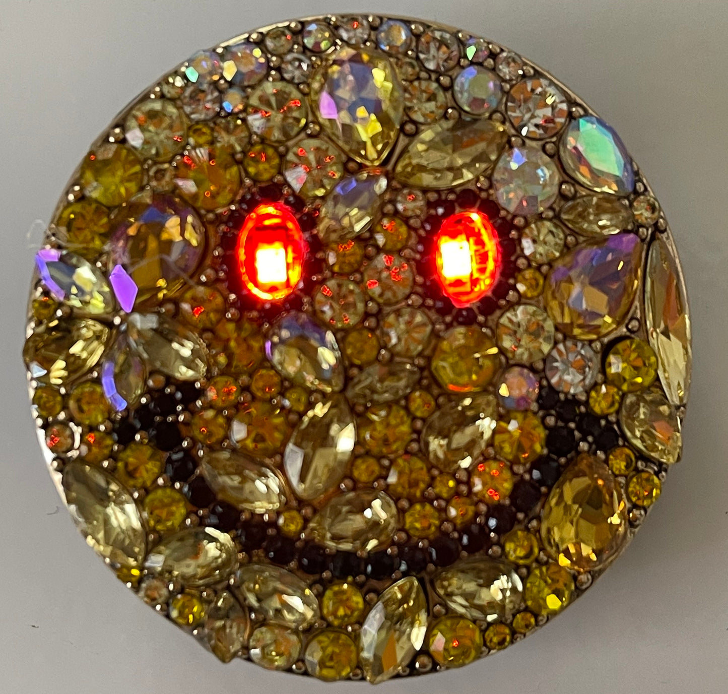Smiling Pin with LED Eyes (DEF CON)